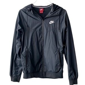 Nike windbreaker size small gym clothes